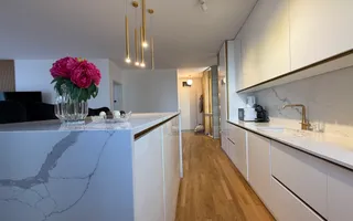 ISHO - Apartament cu 4 camere de lux, 2 bai, 2 balcoane, parcare privata - Poză 11