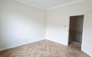 Duplex cu 4 camere - Parcul central Dumbravita - Poză 17