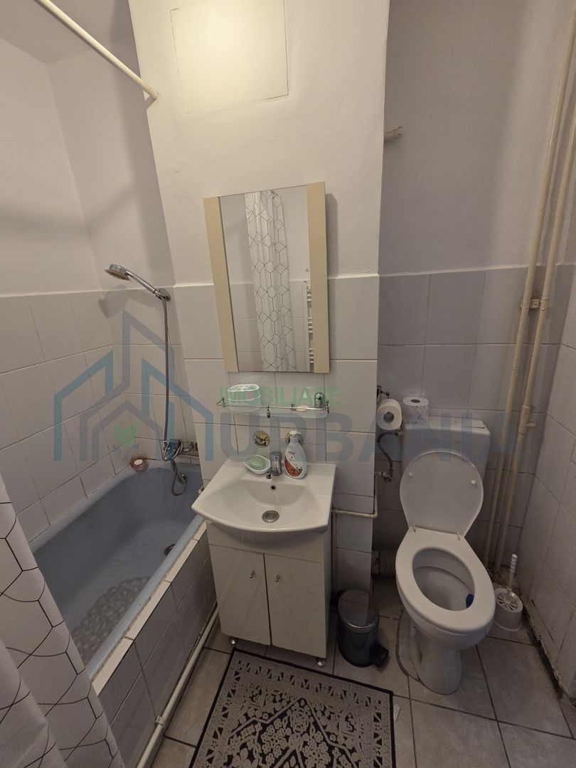 Garsonieră de închiriat, 40 mp, zona Capăt Canta, etaj 4/10, cu lift - Poză 4