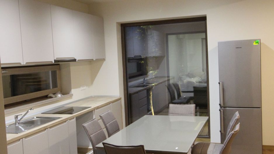 Un camin diferit , gandit pentru nevoile tale. - Poză 12