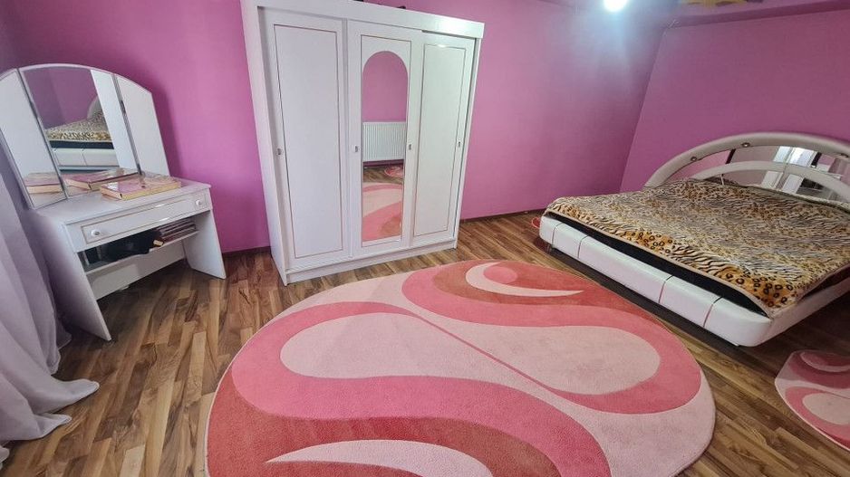 Vilă cu studio muzical și 7 camere – Calea Severinului, Târgu Jiu - Poză 13