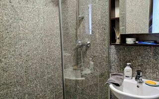 Apartament la intrarea in parcul Cismigiu - Poză 4