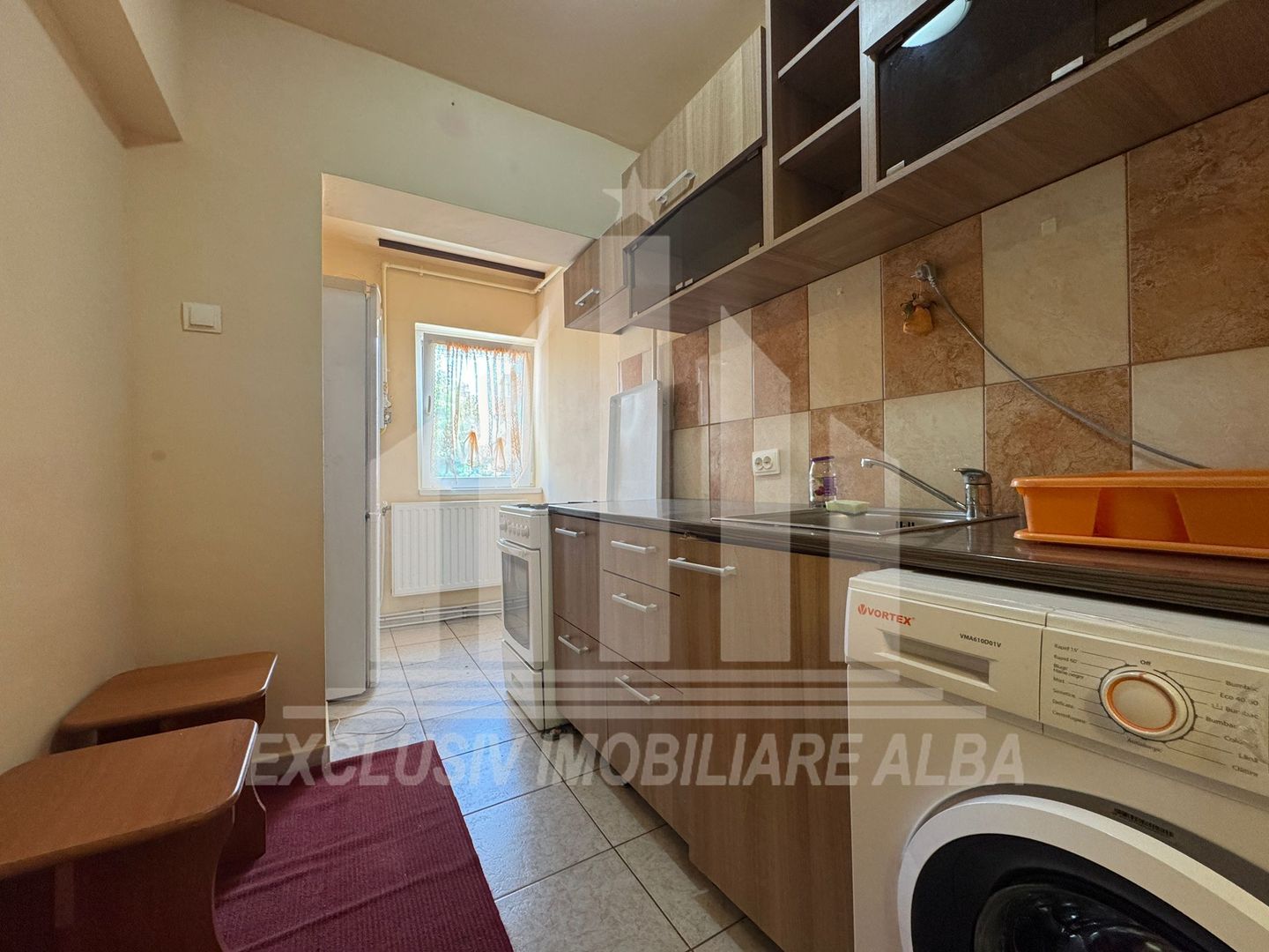 Garsoniera decomandata, etaj 2, Cetate - Poză 4