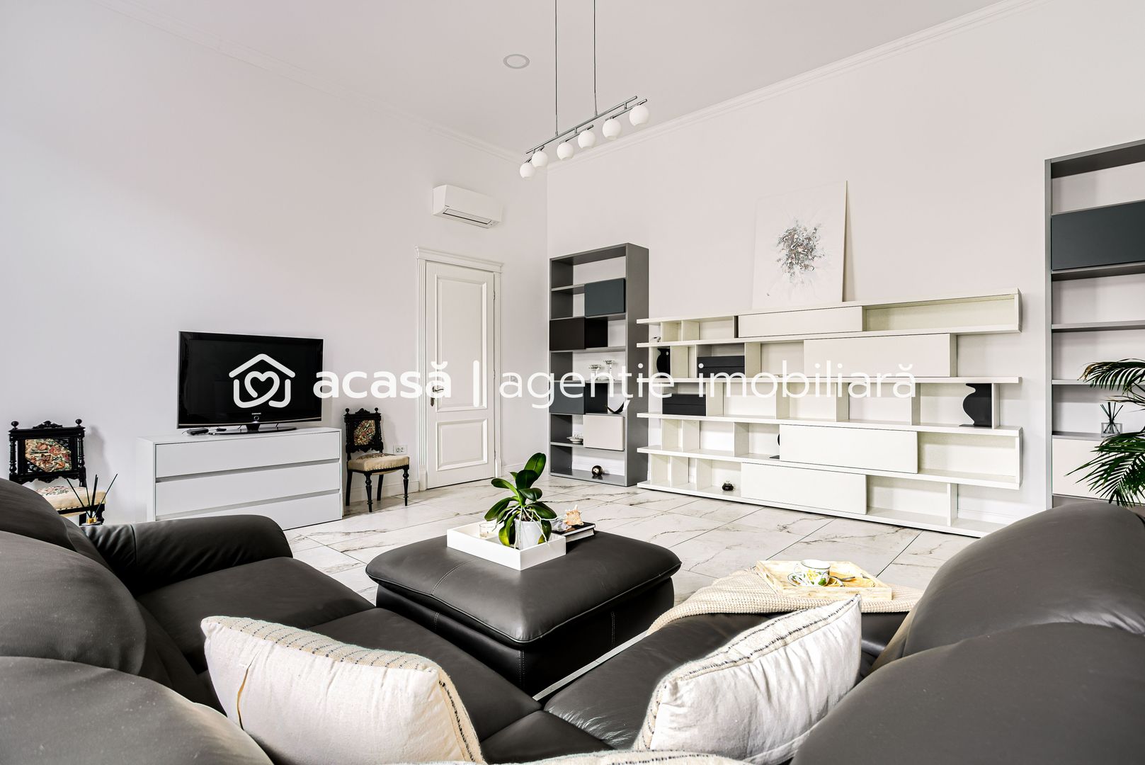 De închiriat apartament 3 camere - str. Mețianu Arad - Poză 1