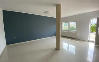 Casa Individuală 7 Camere, 2 Băi,  250 mp Utili - Poză 11