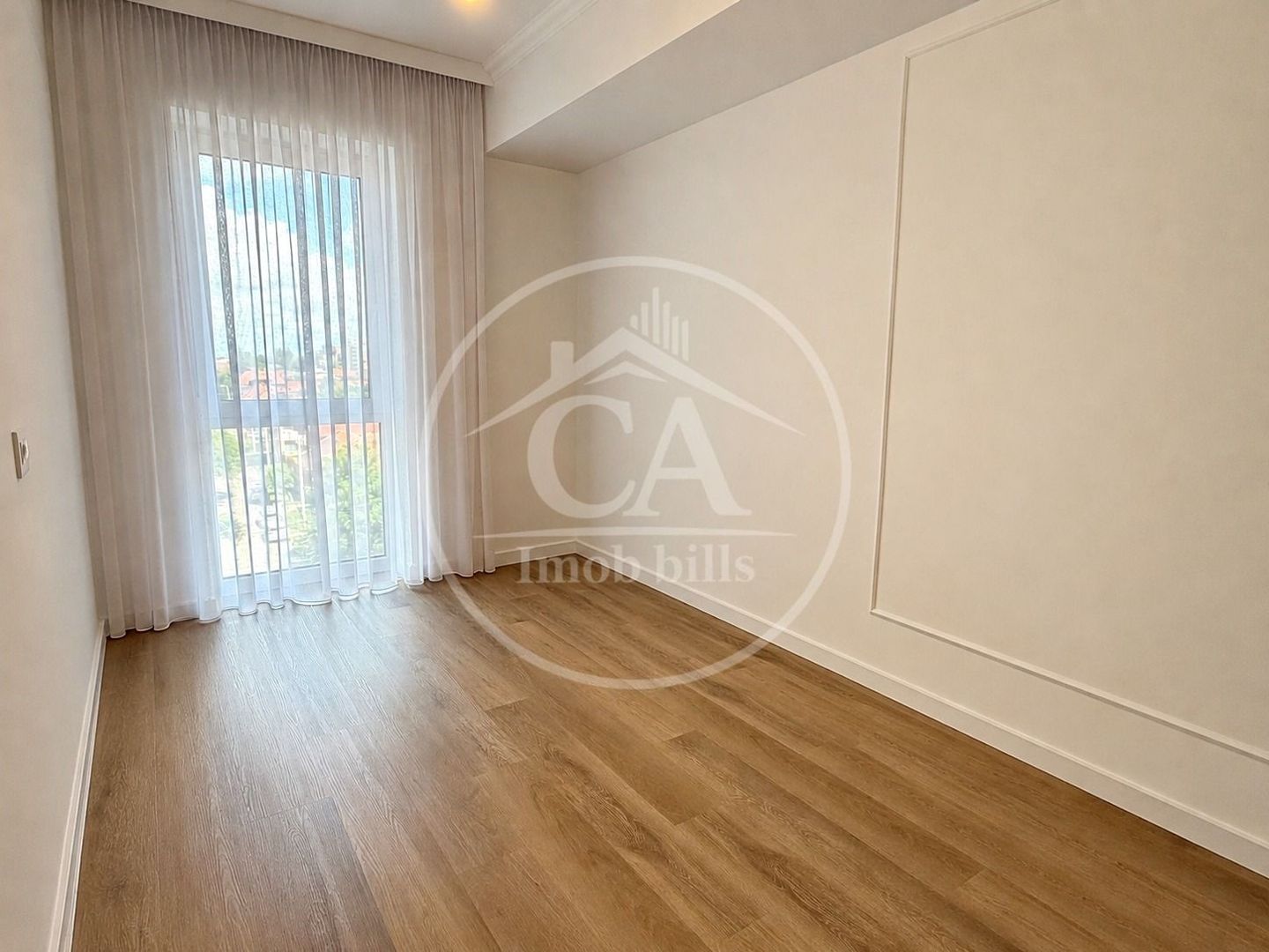 Apartament cu 3 camere de vânzare în Prima Arena, Oradea - Poză 7