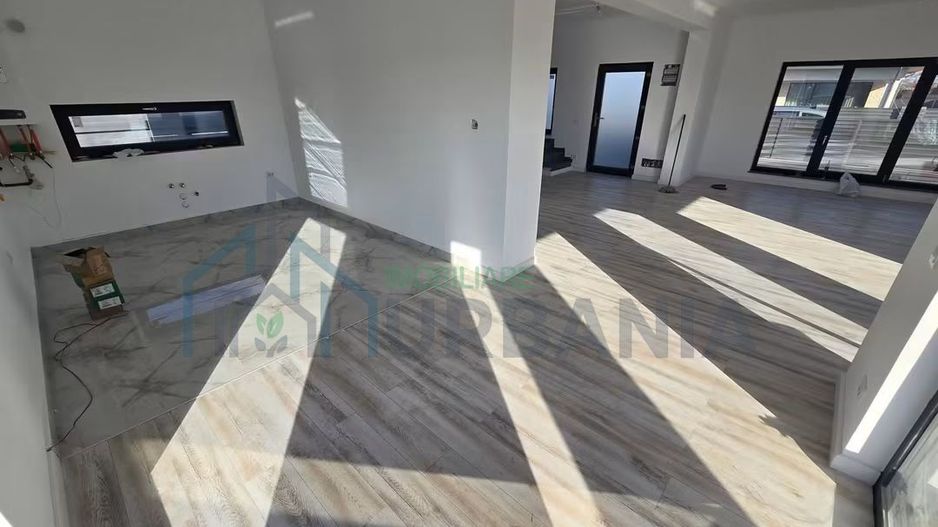 Casă P+1 în Miroslava, strada Zorilor – 4 camere, 2 băi, 4 terase, curte 350 mp - Poză 7