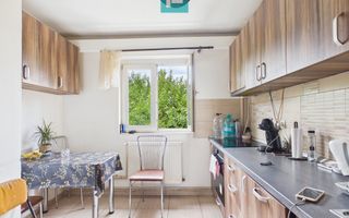 Apartament 3 camere Etaj 3 Zona Aurel Vlaicu - Poză 2