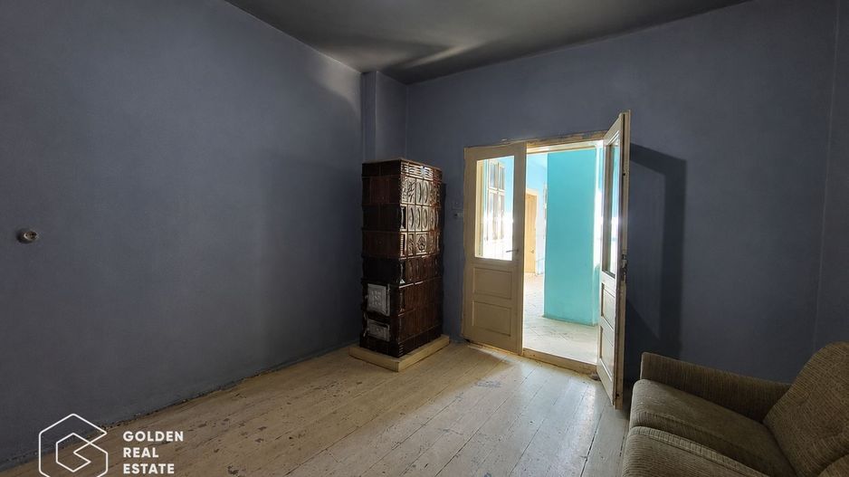 Casa cu teren de 420 mp, localitatea Paulis - Poză 9