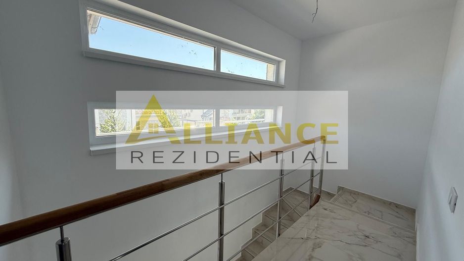 Vila individuala P+1E ~ 4 camere 2 bai ~ 247mp teren - Poză 6