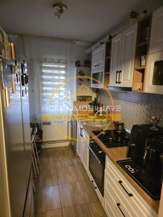 Apartament cu 3 camere/ 60mp/ zona Podu Ros - Poză 7