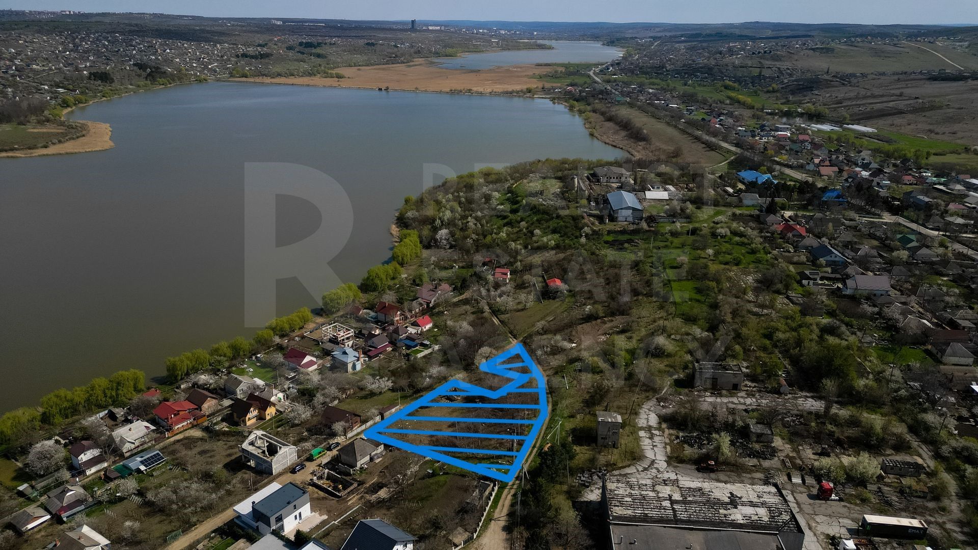 Vânzare, teren, 27 ari, str. Prieteniei, Suruceni - Poză 2