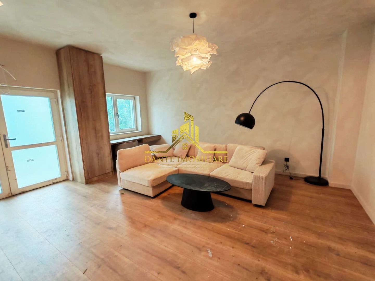 Casa, 3 camere, 2 bai, TOTUL NOU, ultrafinisata, parcare, Central - Poză 10