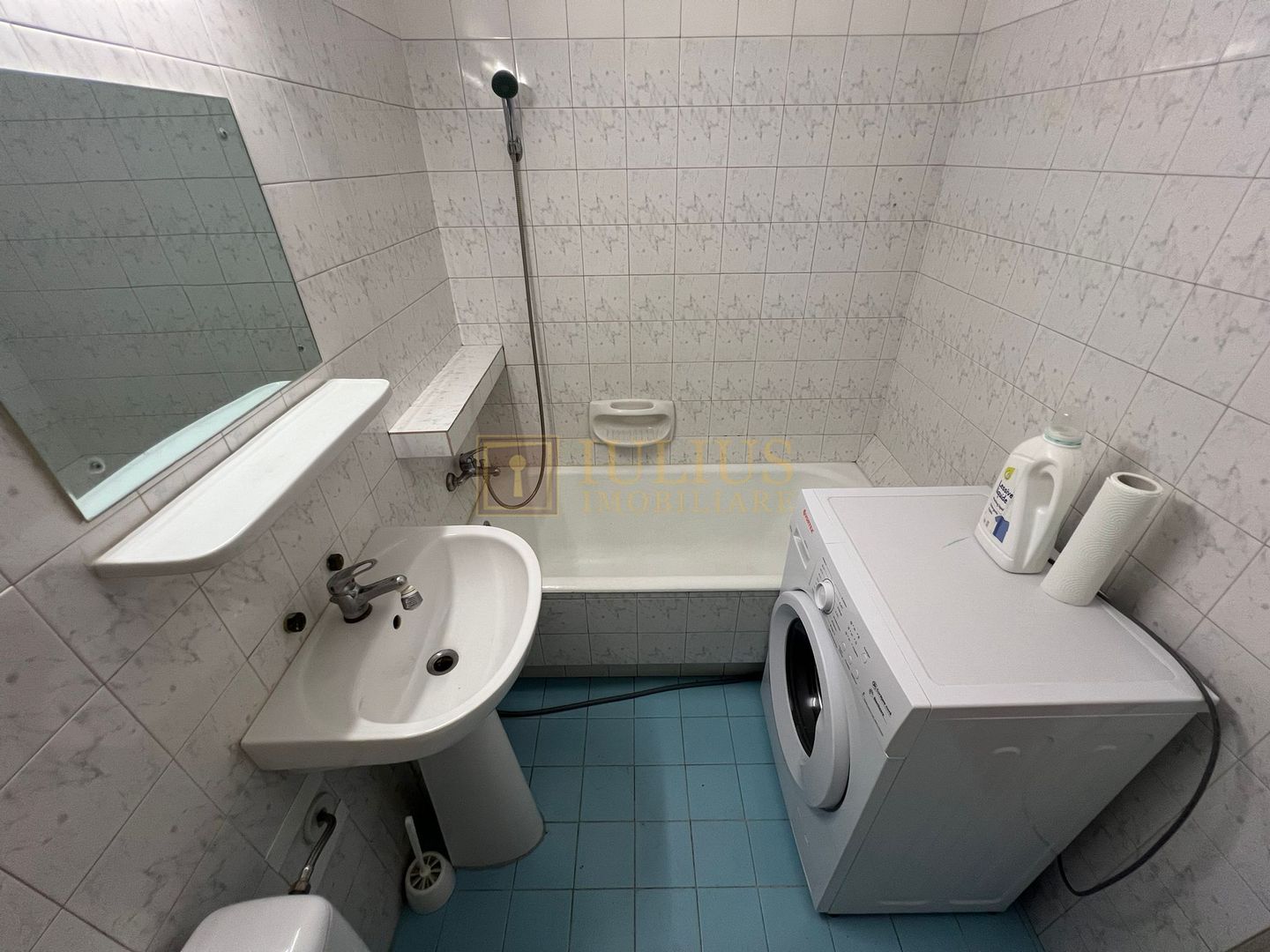 La 5 minute de Complex Studentesc, bucatarie inchisa, clima. - Poză 14