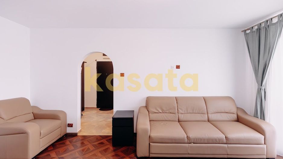 2 camere, renovat, etaj 7 – vedere panoramică către Lacul IOR - Poză 1