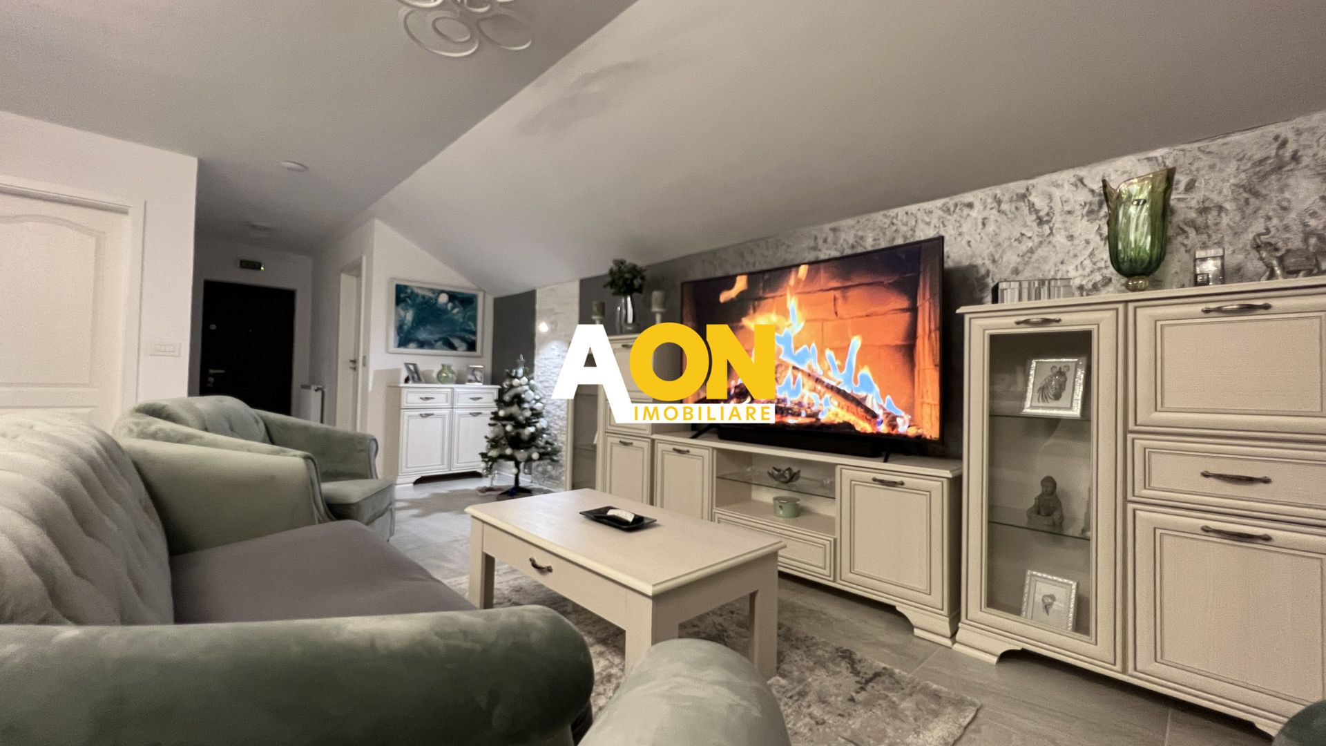 Apartament ultrafinisat in aparthotel - Poză 1