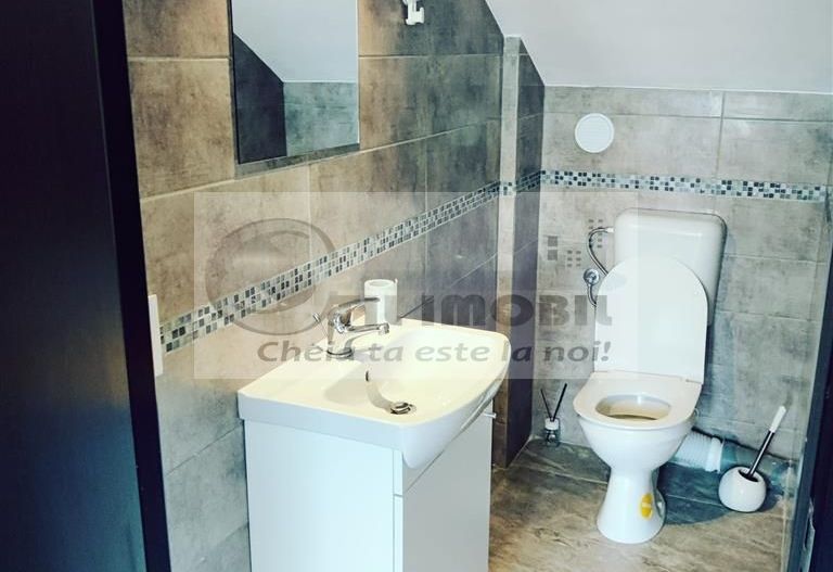 Casa/Vila de inchiriat Bucium - 850 euro - Poză 9