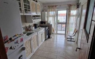 BRASADAS vinde ap 3 cam etaj 4/4 in Carpati 2. - Poză 6