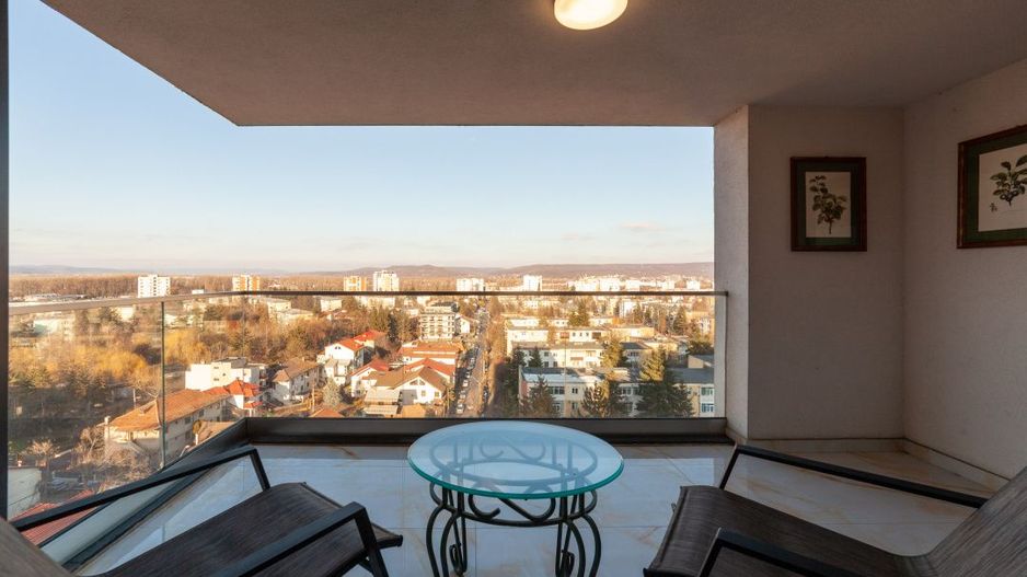 Apartament ultracentral - 3 camere, 167 mp, 2 terase, 2 locuri de parc subterane - Poză 9