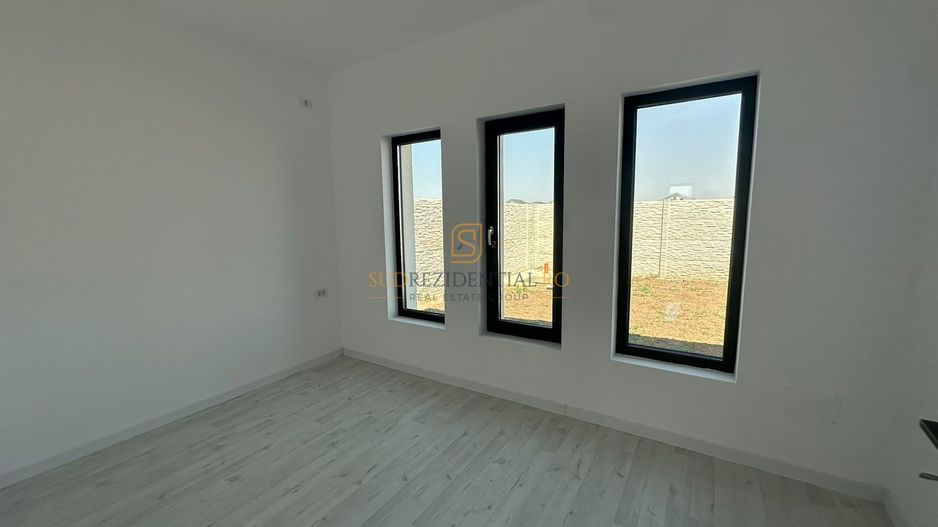 Casă individuală, 4 camere, teren 309 mp - Comuna Berceni - Poză 14