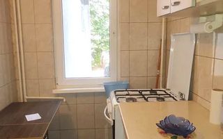 Apartament cu 2 camere decomandate, parter, luminos - Micro 13 - Poză 4