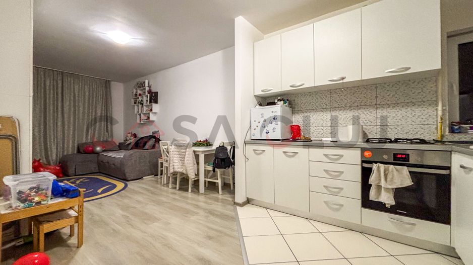 Bloc Nou 2018 - Etaj Intermediar - Finisat si Mobilat - Zona Revo Iris - Poză 1