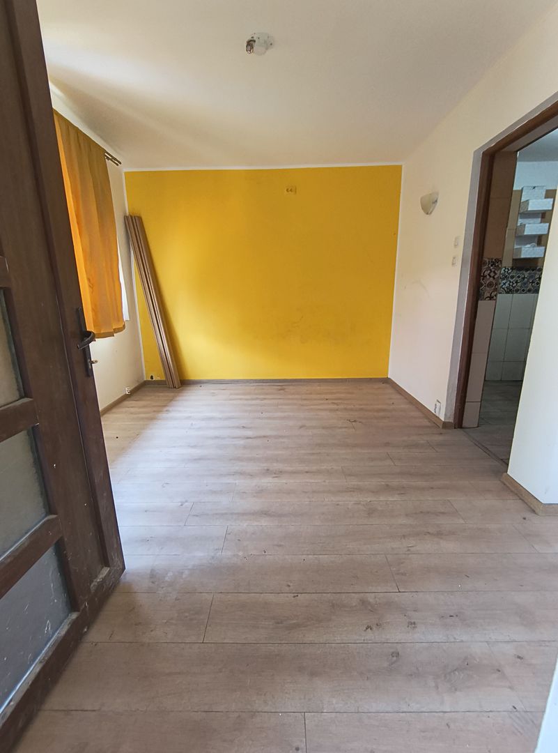 Casa P+M Com Vidra - Poză 11