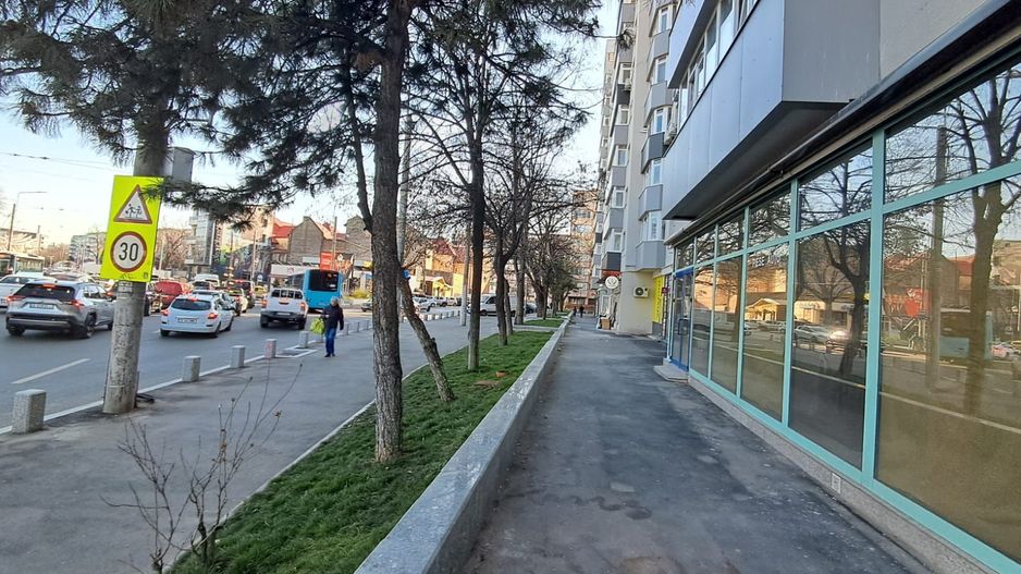 Spatiu comercial vitrina de 20 M - Metrou Eroii Revolutiei S143 - Poză 6