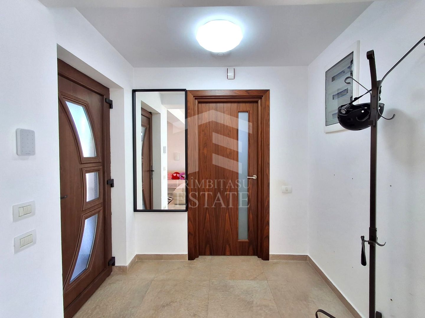 Casă  4  camere Branesti  Pasarea - Poză 6