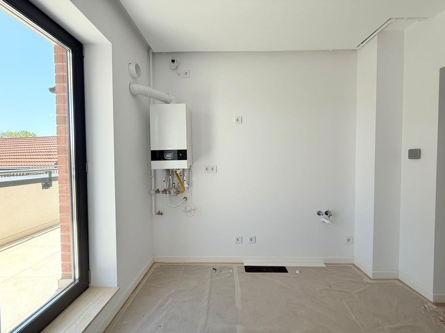 Apartament 2 Camere | Balcon 18,62 mp | Zonă Centrală - Poză 5
