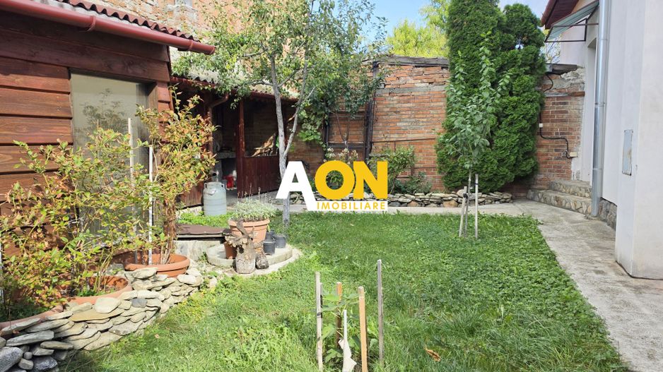 Casa 5 camere + anexe, 552 mp teren,  Centru, zona Prefectura - Poză 3