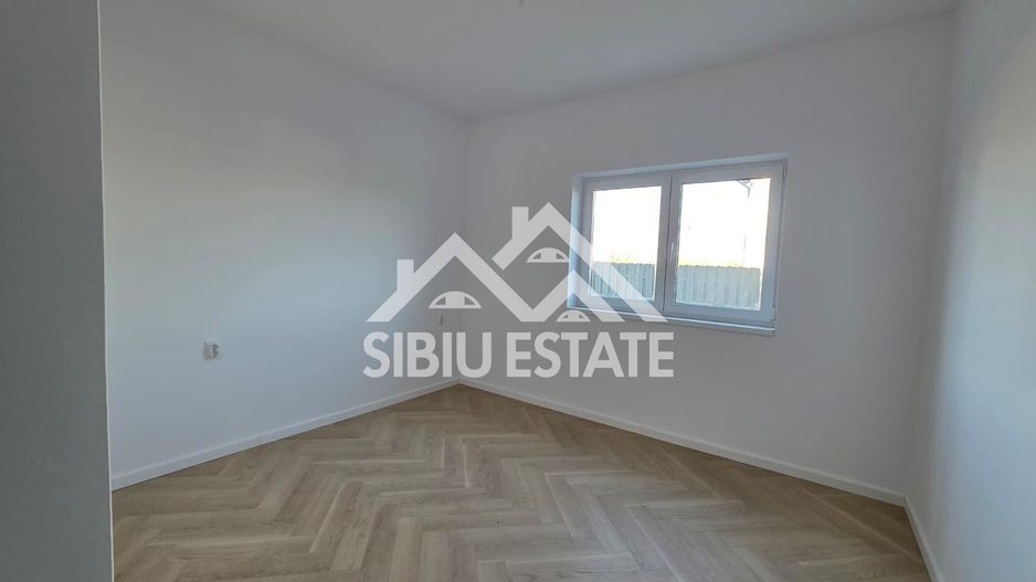 Apartament doua camere decomandat, INTABULAT, etaj 1, Selimbar - Poză 3