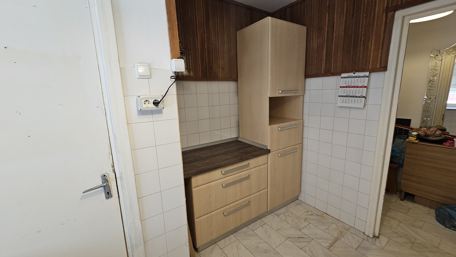 Etaj intermediar | 3 camere | 66 mp + balcon | Zona Spitalul Județean - Poză 2
