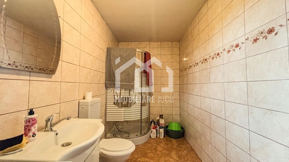 Casa individuala 3 camere, Teren 697mp, Zona linistita, Jucu de Sus - Poză 6