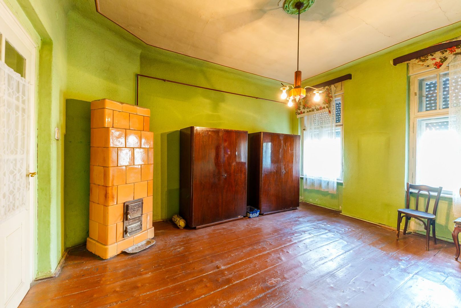 Apartament 2 camere central la casă - Poză 1