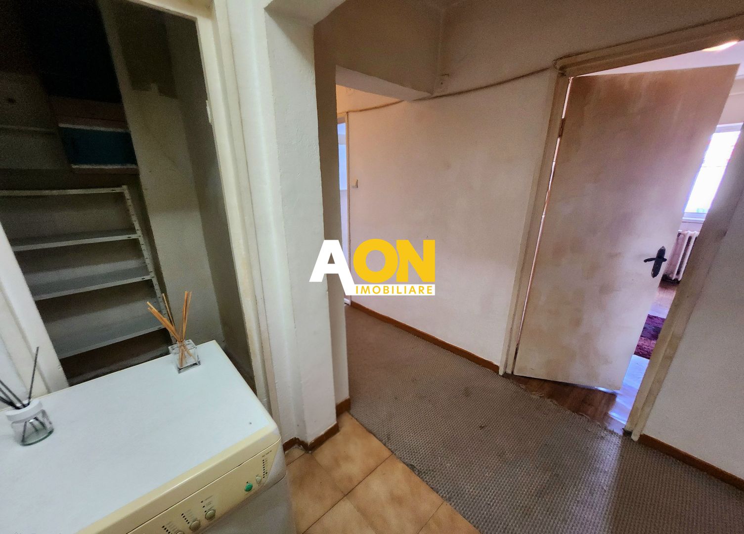 De inchiriat apartament 3 camere, etaj 1, Cetate - Poză 12