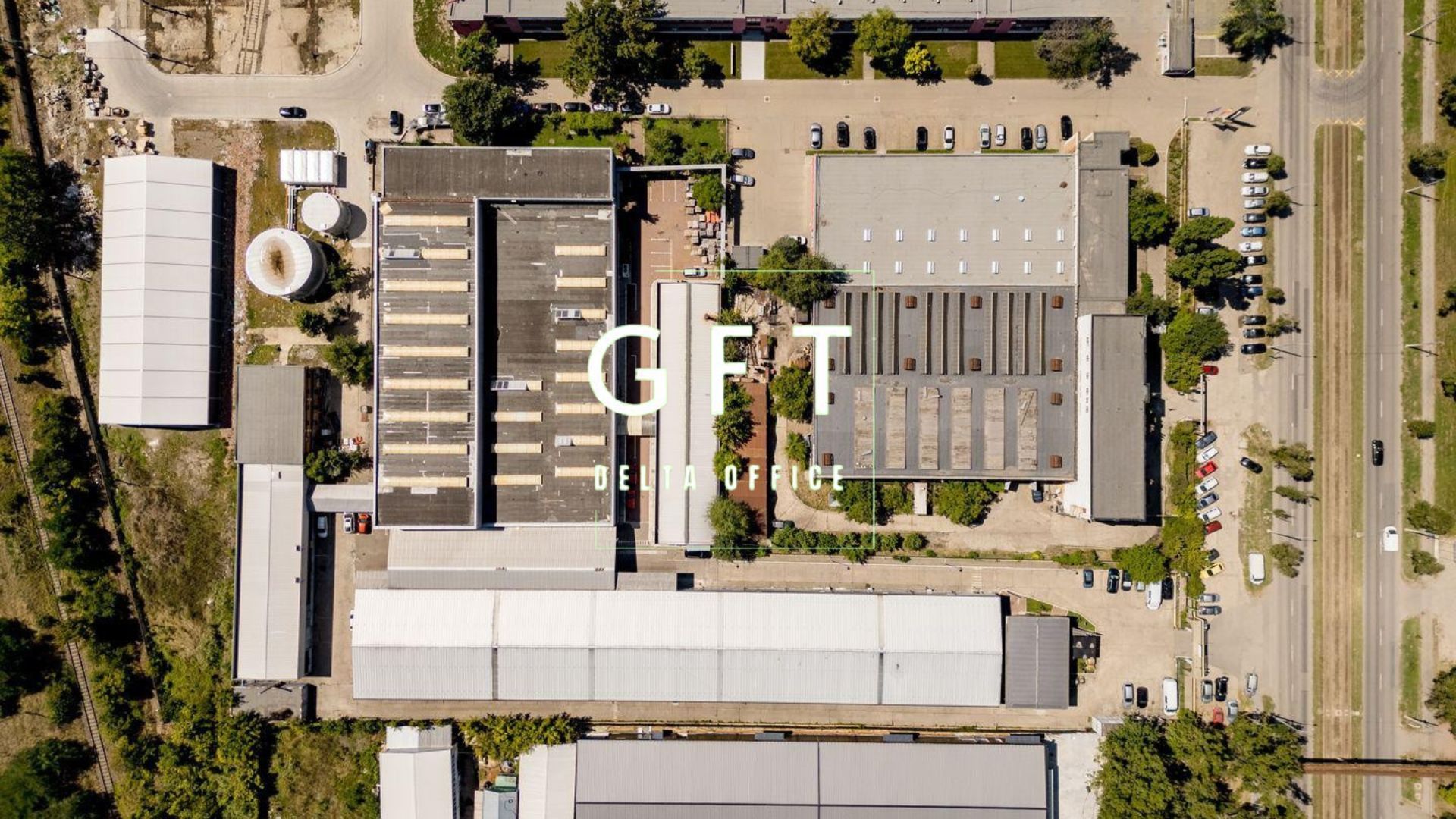 Proprietate speciala | Hale de productie si birouri - Poză 13