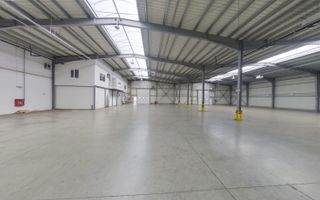 HALĂ INDUSTRIALĂ ARAD 856 MP  Zona industrială Arad Sud - Poză 2