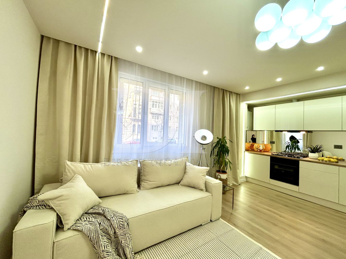 Apartament 2 camere ultrafinisat – Zona Centrală,  Cluj-Napoca - Poză 1