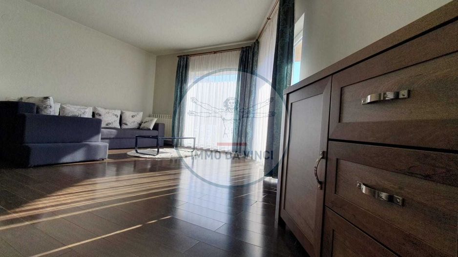 PF inchiriez in Europa apt. 2 camere, 55 mp, loc parcare, 550 euro - Poză 2