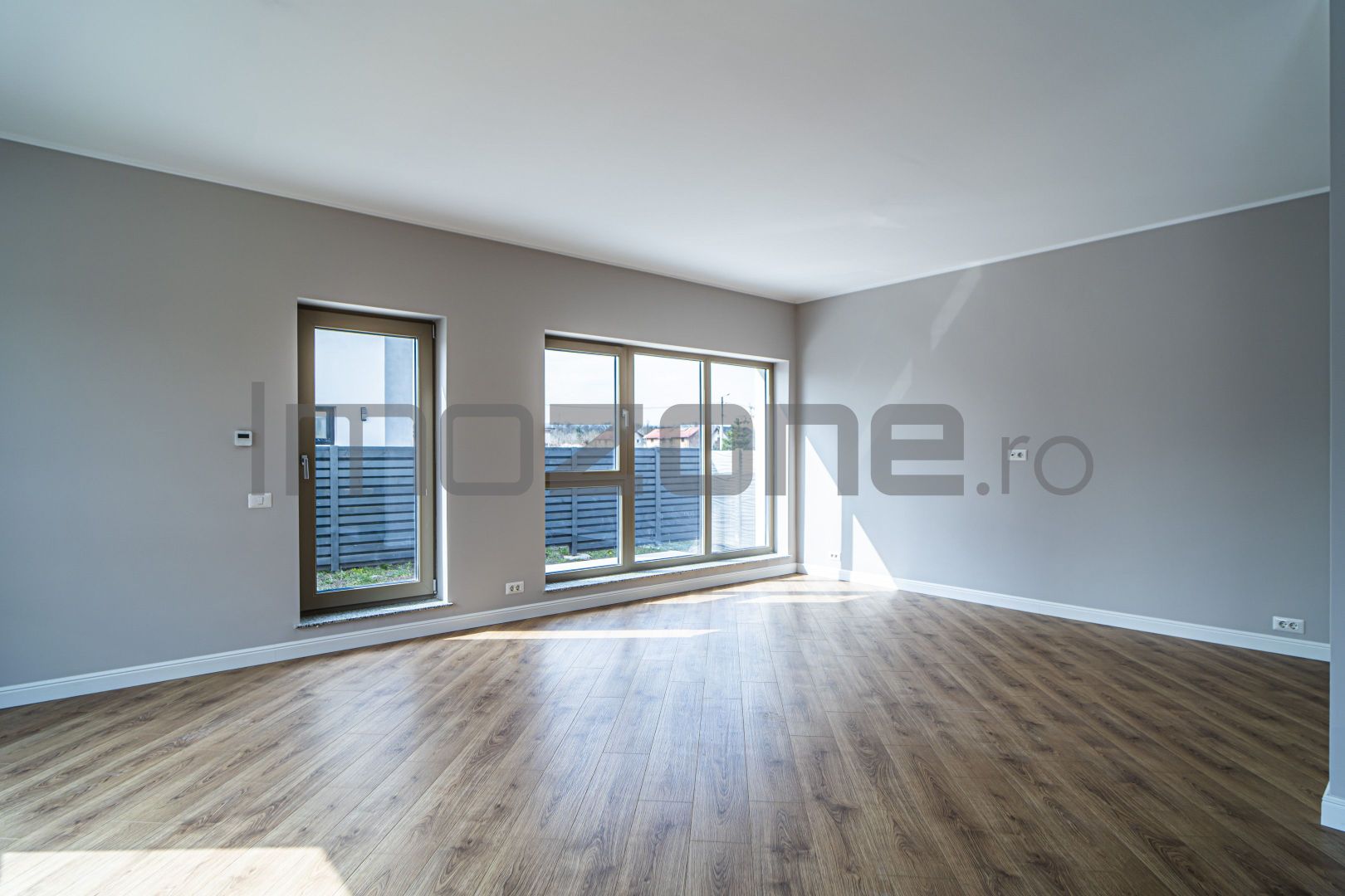 Casa individuala 5 camere / Finisaje Deosebite / Otopeni / Mutare Imediata - Poză 9