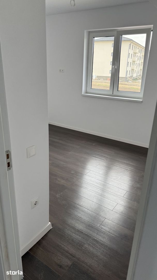 Apartament cu 2 camere, decomandat, etaj1, zona Doamna Stanca - Poză 7