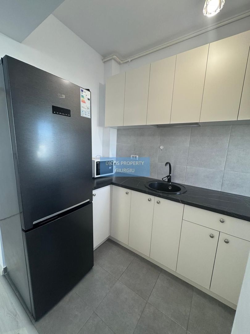 Apartament modern 2 camere cu parcare – Str. Biruinței, 550 €/lună - Poză 4