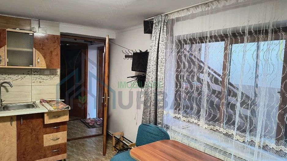 Garsonieră de închiriat în Galata, la 100 m de Pizzeria Rospeto - Poză 4