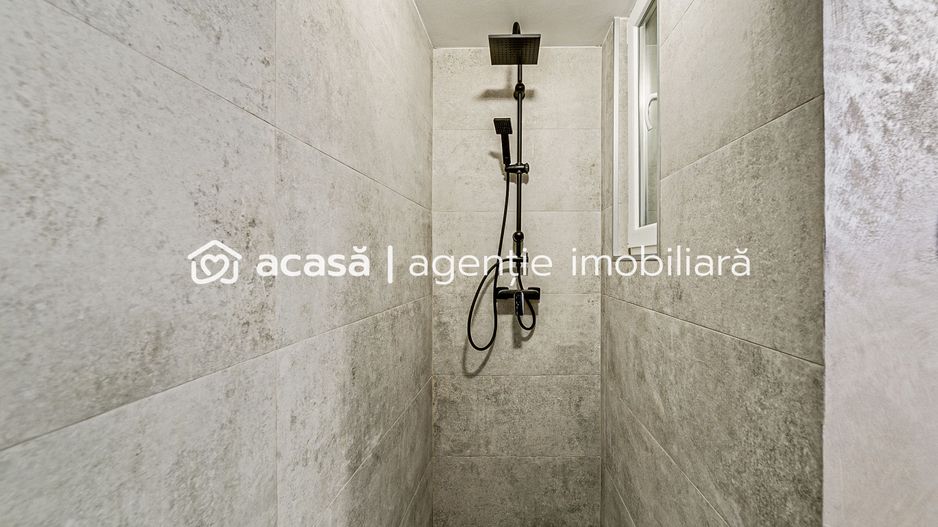 Apartament spațios în zonă centrală - Poză 9