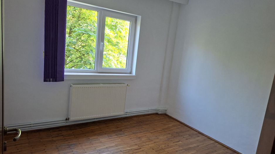 Ocazie Lipovei- Apartament decomandat, 3 camere + bonus o camera - Poză 8