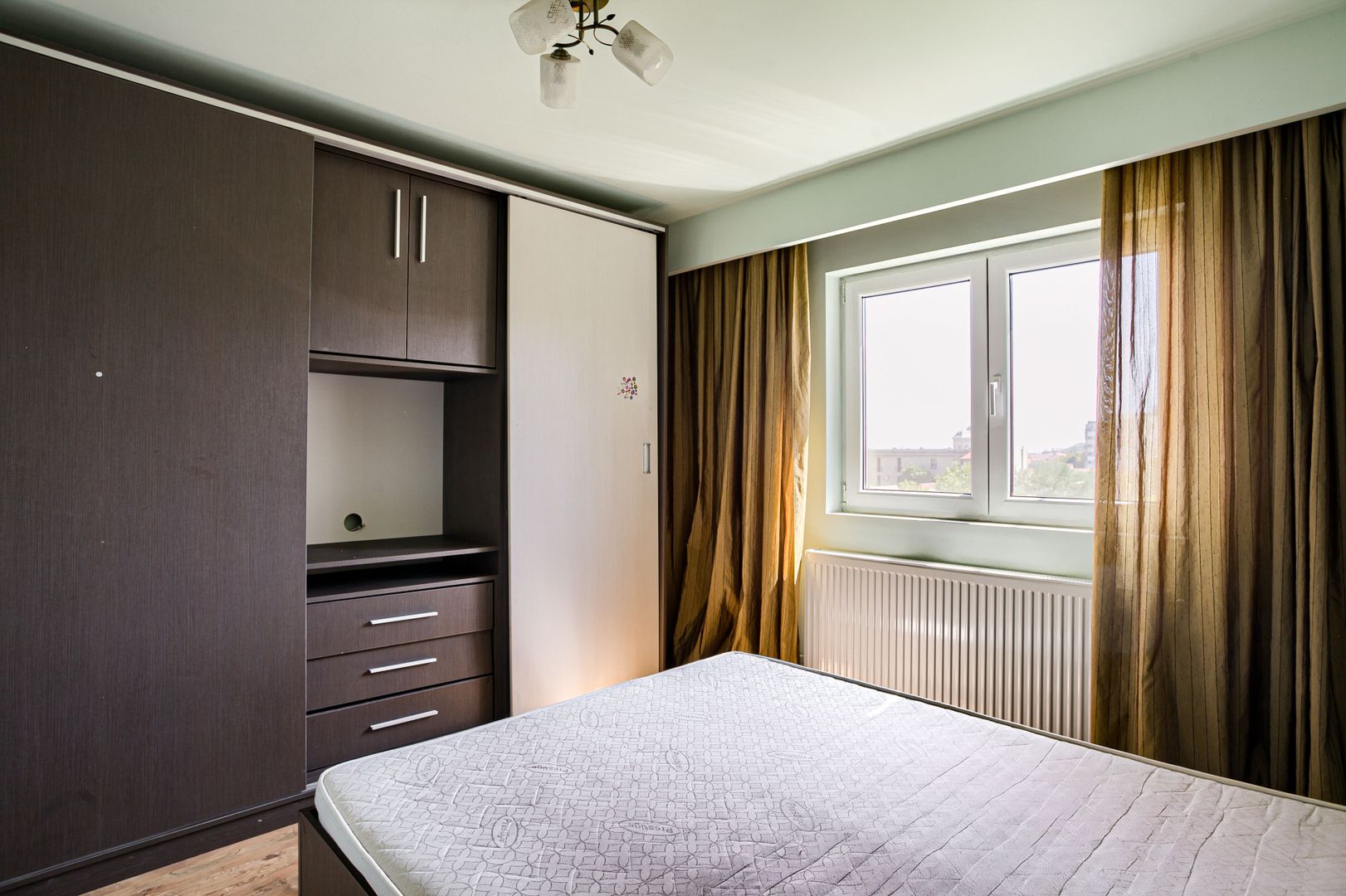 Apartament cu 4 camere Micălaca etaj 3 și loc de parcare - Poză 4