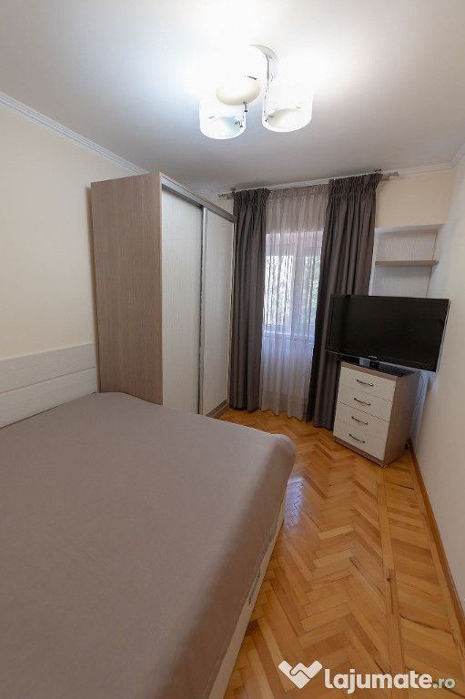 Aparament 3 camere, Piata centrala - Poză 3