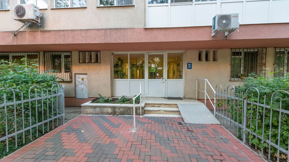 Apartament cu 3 camere, de vanzare,  58,3 mp, parter, in zona Titan - Poză 20