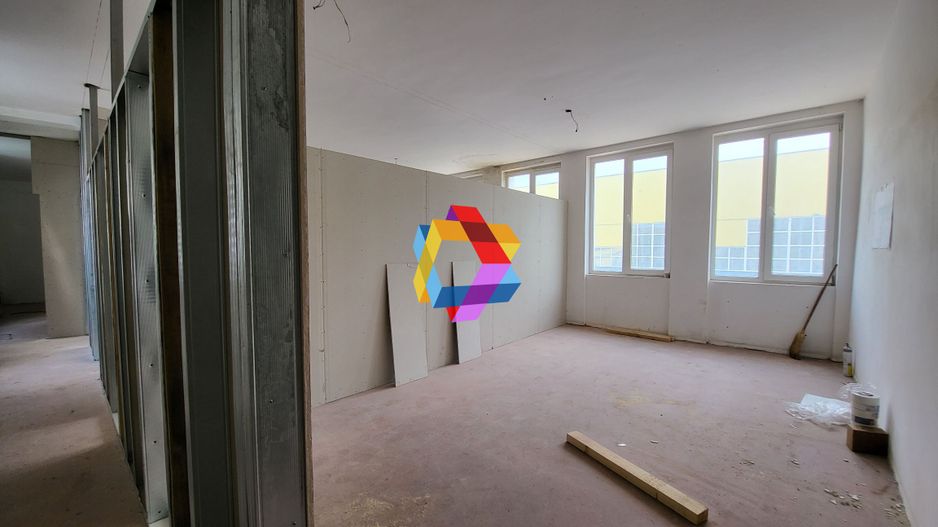 Spatiu generos - 750 mp #plus-imo.ro - Poză 1